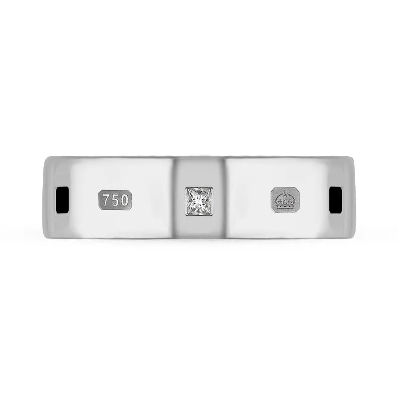 18ct White Gold 0.18ct Diamond Whitby Jet King's Coronation Hallmark Princess Cut 6mm Ring D