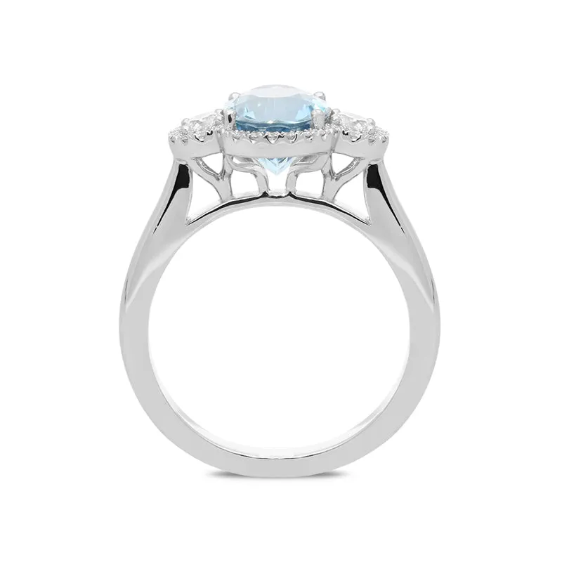 18ct White Gold 2.04ct Aquamarine Diamond Oval Trilogy Ring