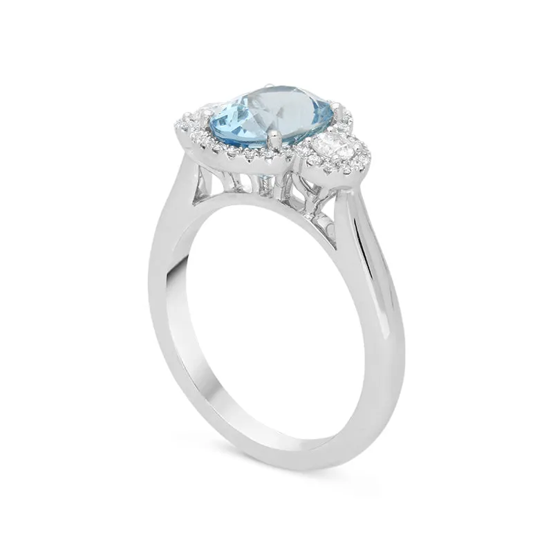 18ct White Gold 2.04ct Aquamarine Diamond Oval Trilogy Ring