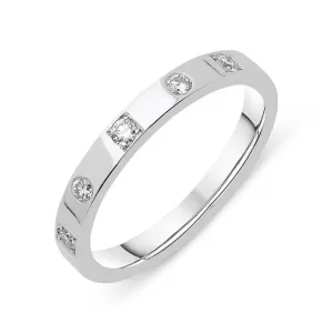 18ct White Gold Diamond Set Five Stone Wedding Band Ring