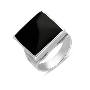18ct White Gold Whitby Jet Queen's Jubilee Hallmark Small Square Ring D