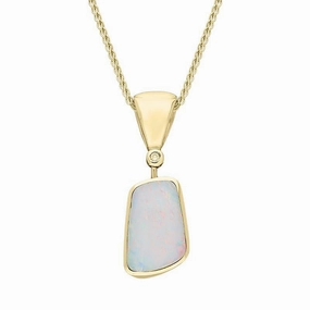 18ct Yellow Gold Opal Diamond Oblong Necklace D