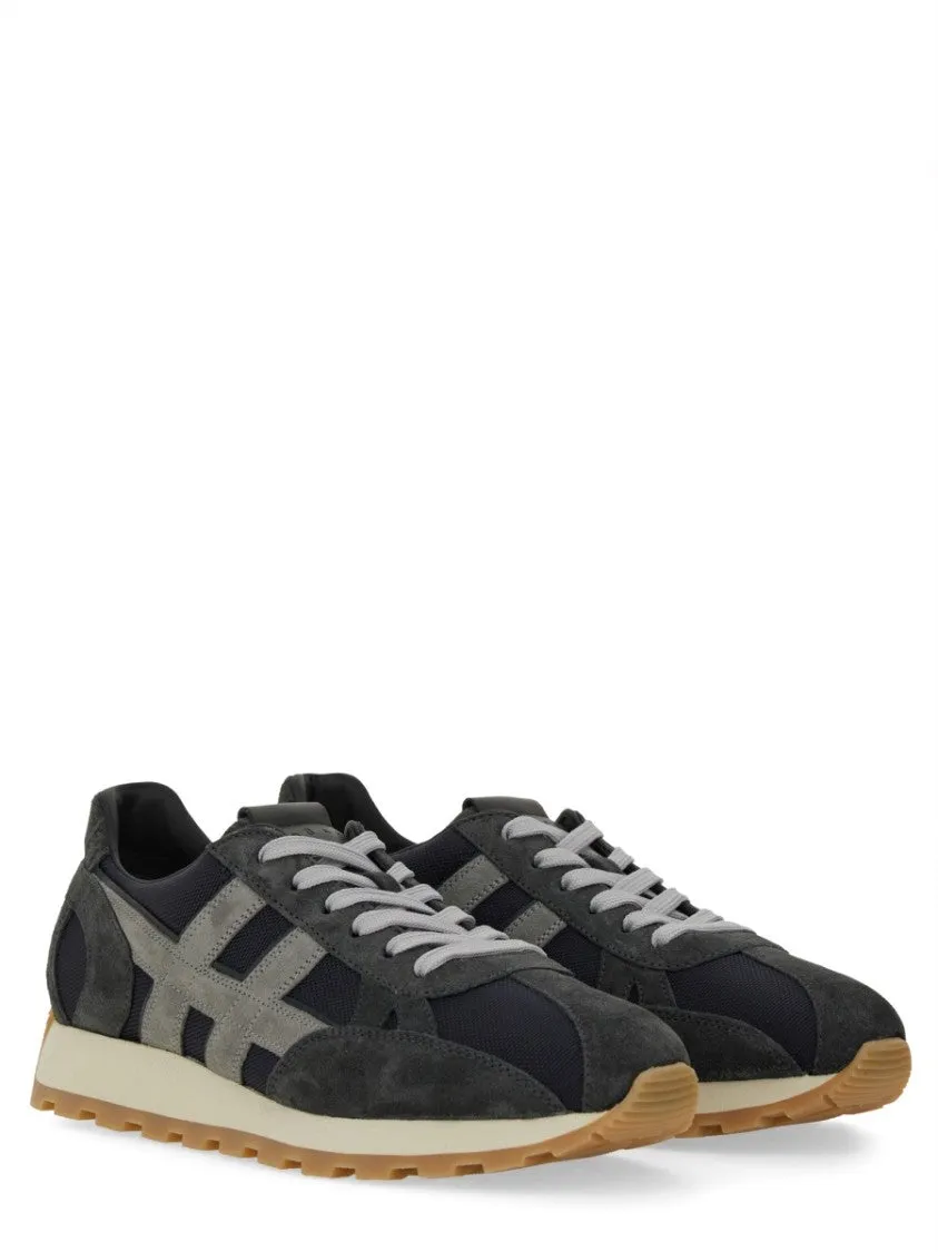 86Er" Sneaker