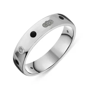 9ct White Gold Whitby Jet King's Coronation Hallmark 5mm Ring D