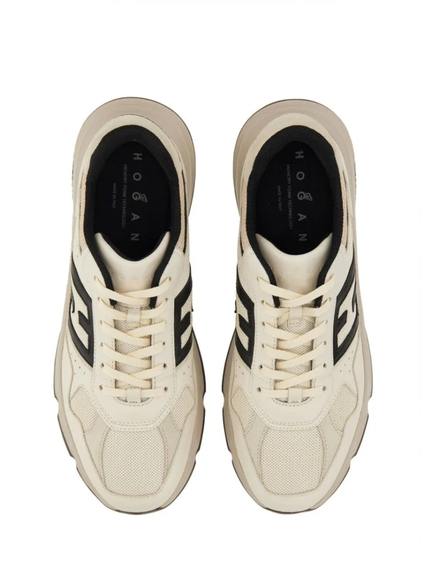 Hyperlight Sneaker