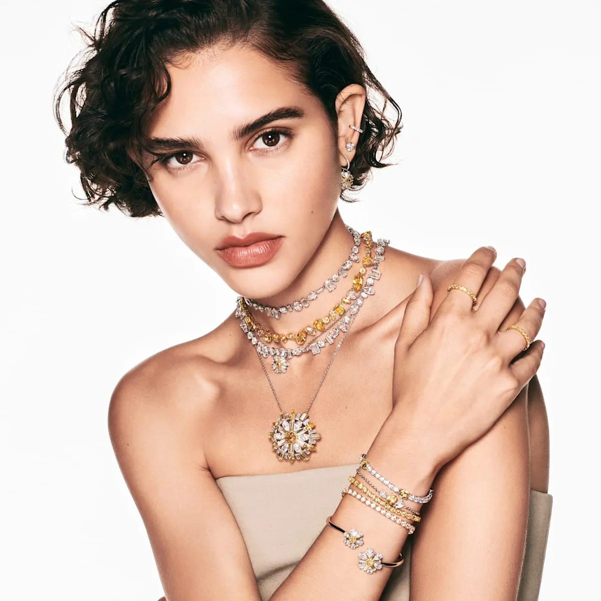 Idyllia Flower Drop Earrings