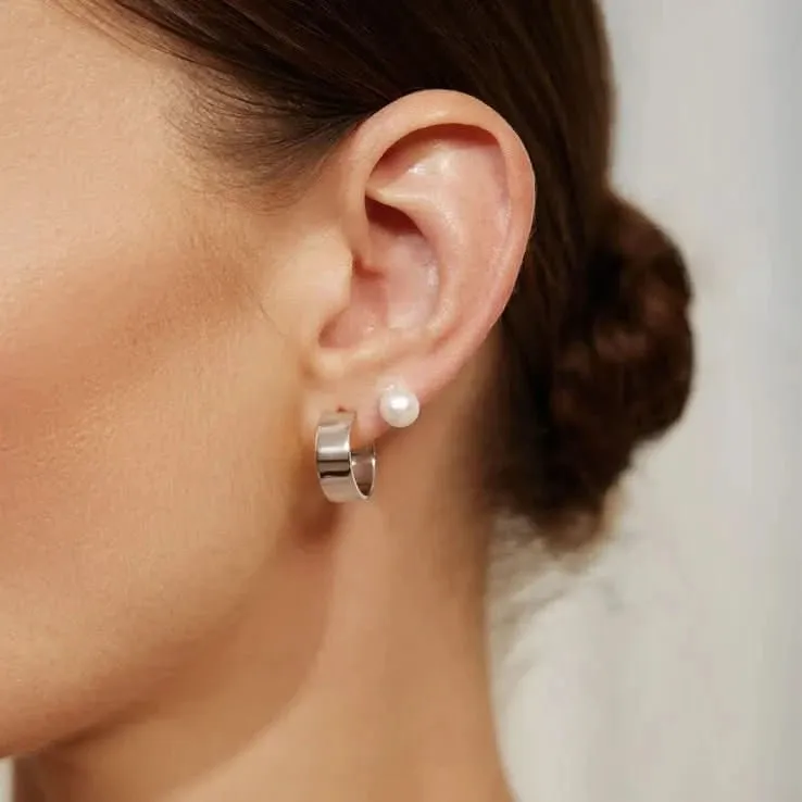 Silver Flat Medium Hoop Earrings E062-04H